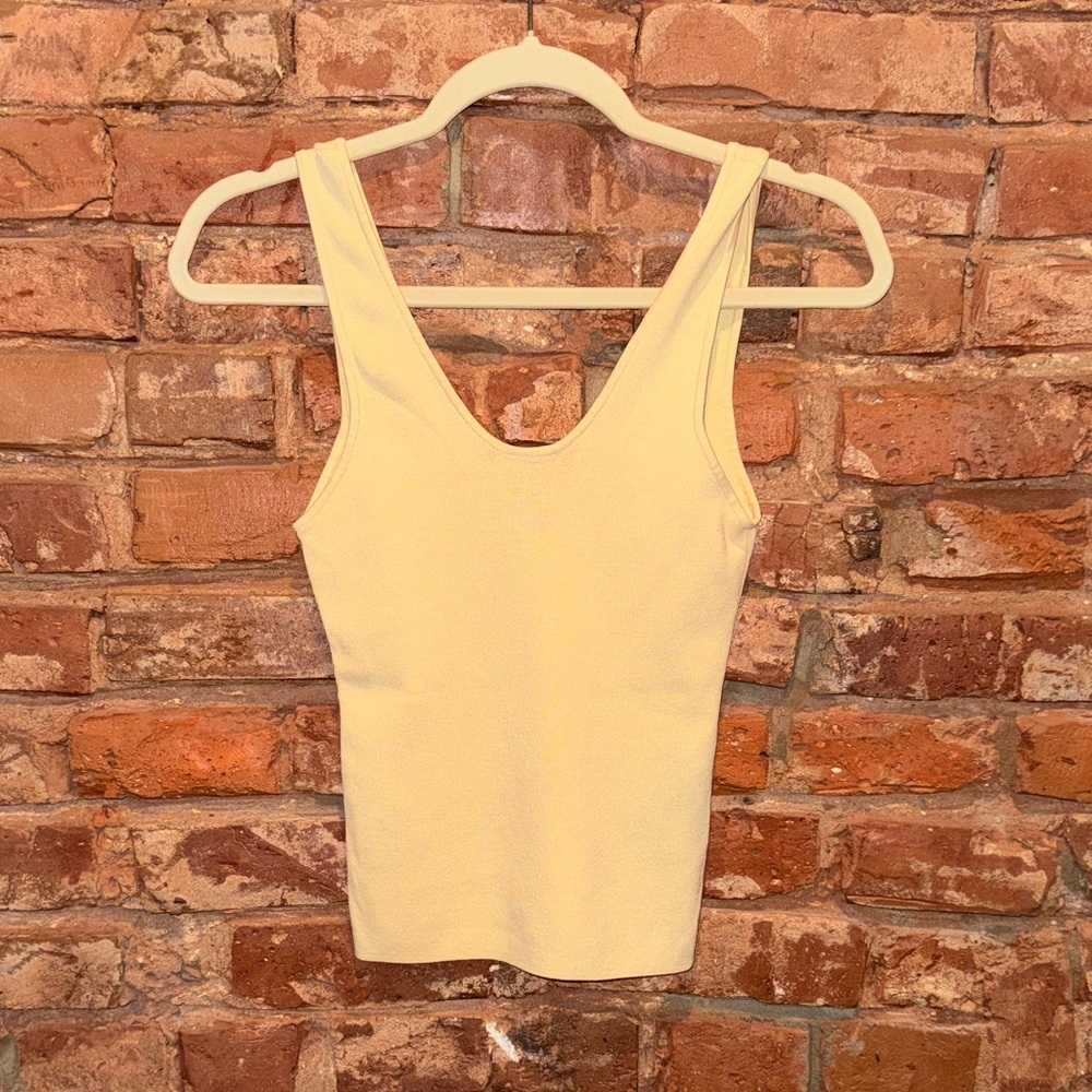 H&M butter Ribbed Scoop Neck Tank